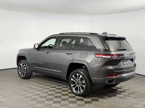 Certified 2022 Jeep Grand Cherokee Overland AWD/4WD image 9