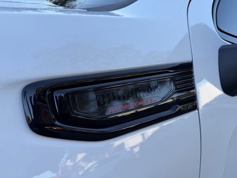 Used 2023 GMC Sierra 1500 AT4 w/ Technology Package image 10