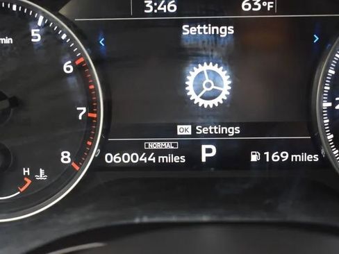 Used 2024 Mitsubishi Outlander Ralliart AWD/4WD image 27