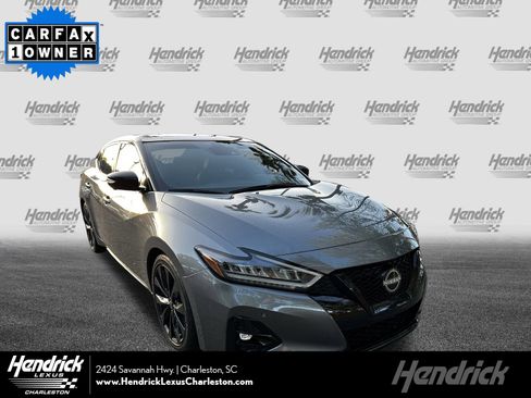 Used 2023 Nissan Maxima SR w/ Sport Mat Group image 1