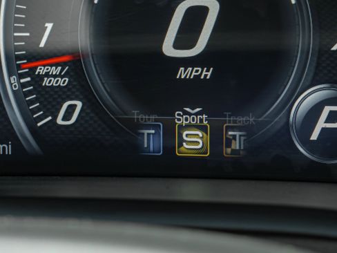 Used 2015 Chevrolet Corvette Stingray Convertible w/ 2LT Preferred Equipment Group RWD image 30