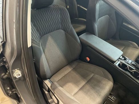 Used 2025 Toyota Camry LE FWD image 40
