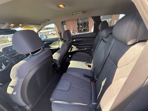 Used 2019 Hyundai Santa Fe SEL image 14
