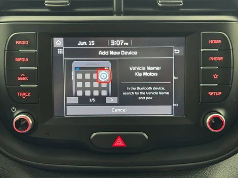 Used 2020 Kia Soul S FWD image 21