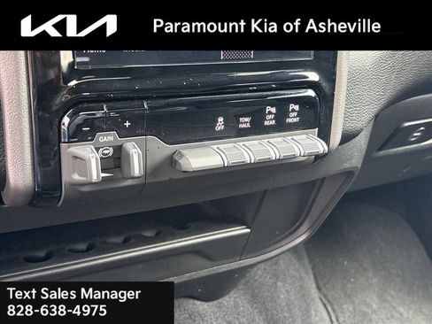 Used 2026 RAM 2500 Big Horn AWD/4WD image 19