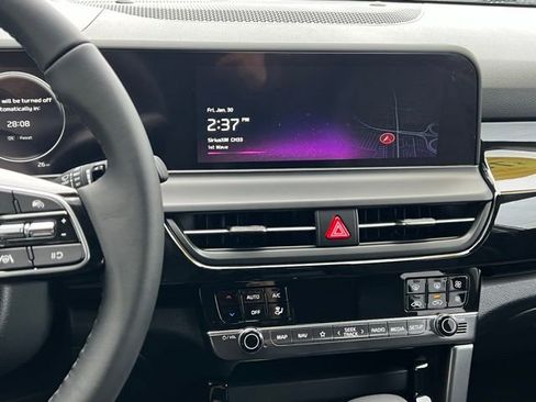 Certified 2025 Kia Seltos X-Line image 20