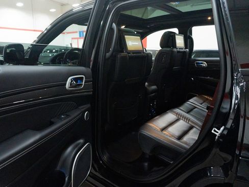 Used 2018 Jeep Grand Cherokee Trackhawk image 20