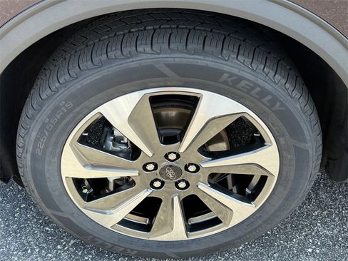 Used 2023 Ford Escape Platinum w/ Premium Technology Package image 31