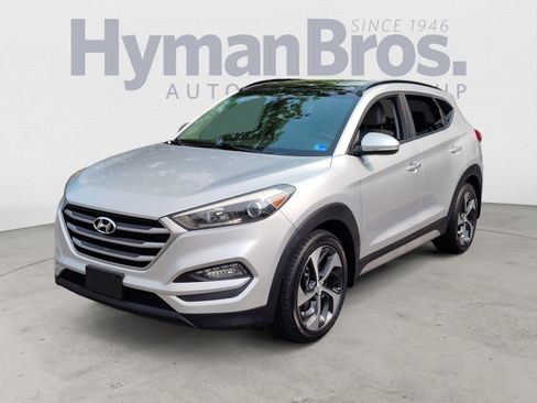 Used 2018 Hyundai Tucson Value w/ Cargo Package FWD image 7