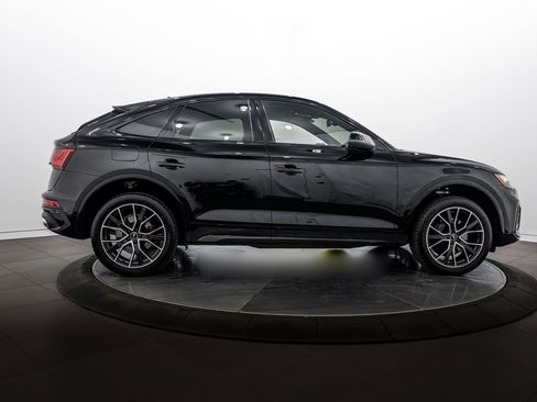Used 2023 Audi SQ5 Premium Plus w/ Premium Plus Package image 3