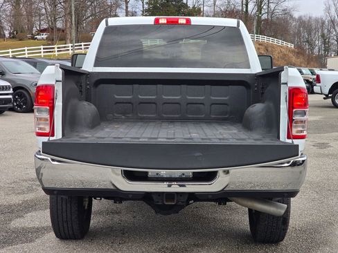 Used 2024 RAM 2500 Big Horn w/ Heated Seats & Wheel Group image 12