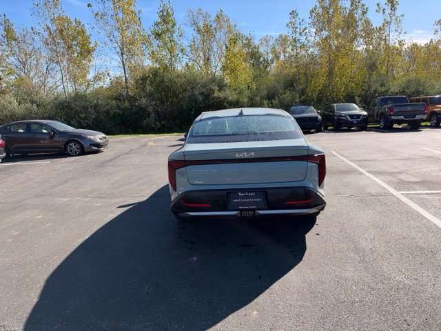Certified 2025 Kia K4 FWD image 7