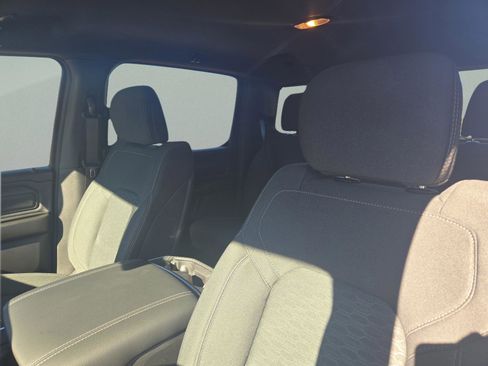 New 2026 RAM 1500 Express image 17