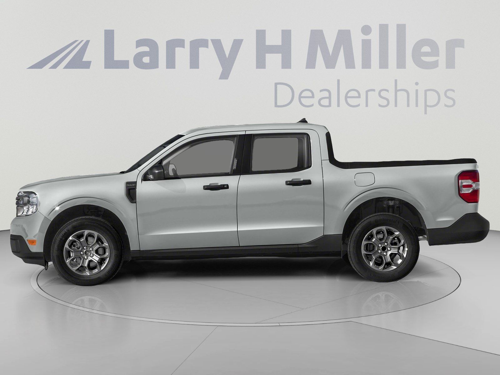 Used 2023 Ford Maverick XLT FWD image 3