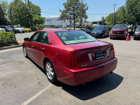Used 2008 Cadillac STS w/ Preferred Equipment Group RWD image 8