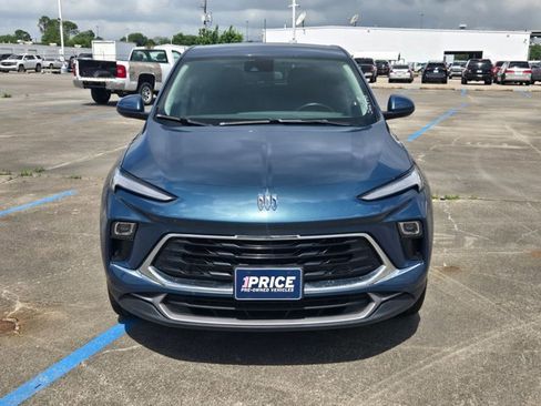 Used 2024 Buick Encore GX Preferred image 2