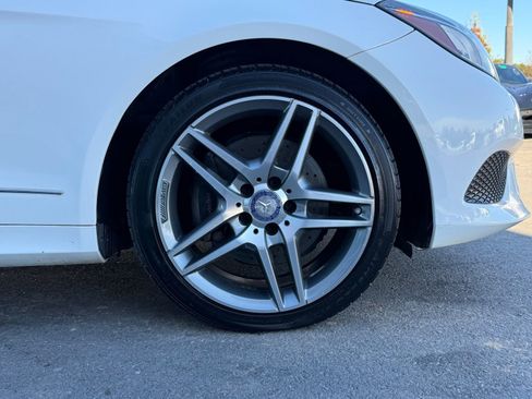 Used 2015 Mercedes-Benz E 400 4MATIC Coupe w/ Premium 1 Package image 30
