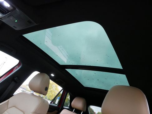 Certified 2025 Volkswagen Atlas Cross Sport SEL R-Line image 37