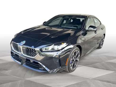 Used 2025 BMW 228i xDrive AWD/4WD image 4