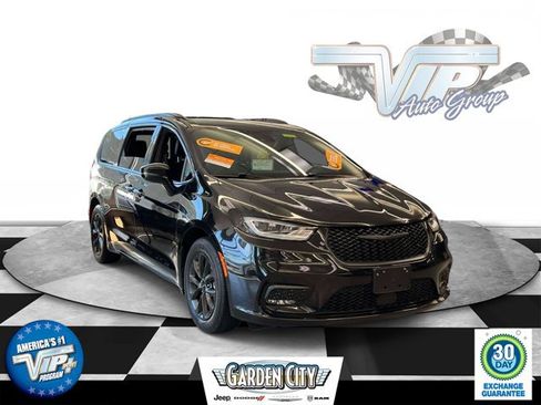 Certified 2021 Chrysler Pacifica Touring-L w/ S Appearance Package FWD image 1