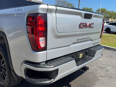 Used 2022 GMC Sierra 1500 Elevation image 30