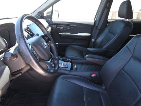 Used 2020 Honda Passport Touring image 16