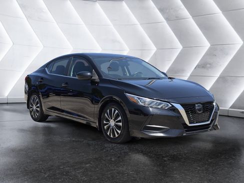 Used 2020 Nissan Sentra S FWD image 2