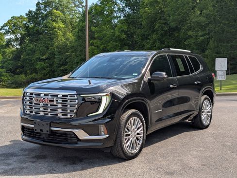 Used 2024 GMC Acadia Denali FWD image 5