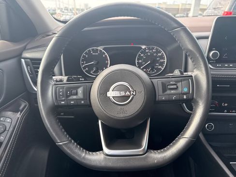 Used 2023 Nissan Rogue SV w/ SV Premium B Package AWD/4WD image 25