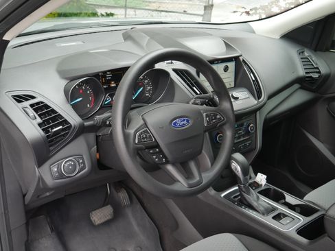 Used 2019 Ford Escape SE AWD/4WD image 4