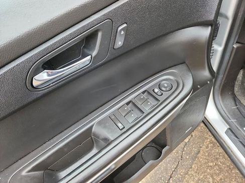 Used 2012 GMC Acadia SLT image 22