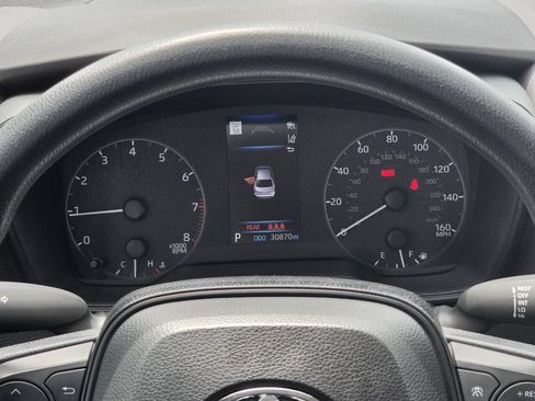 Used 2024 Toyota Corolla LE FWD image 15