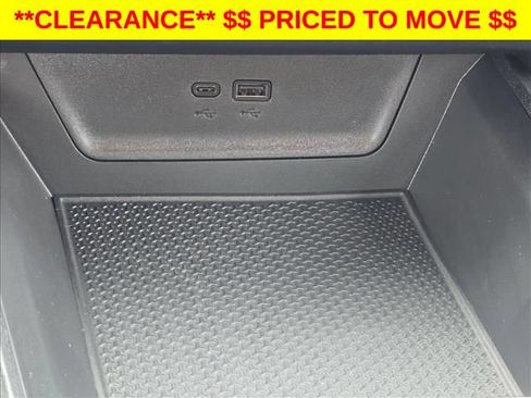 New 2026 Chevrolet Equinox LT FWD image 26