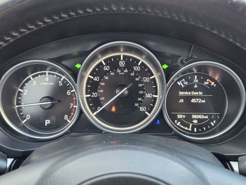 Used 2021 MAZDA CX-5 Touring image 13