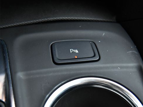 Used 2022 Chevrolet Equinox LT image 23