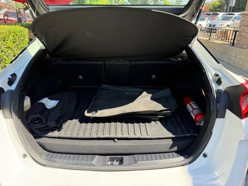 Used 2018 Toyota Prius Prime Plus FWD image 13