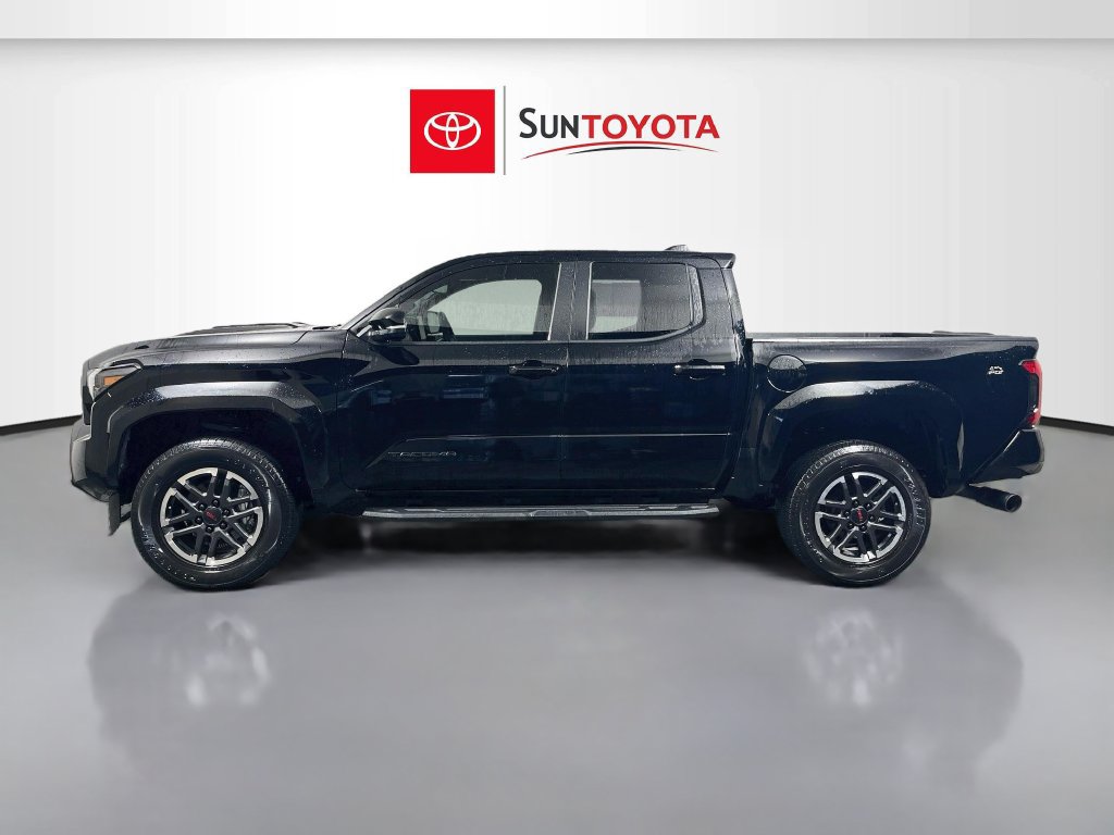 Used 2024 Toyota Tacoma TRD Sport w/ TRD Sport Upgrade Package RWD image 7