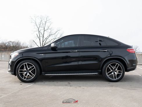 Used 2019 Mercedes-Benz GLE 43 AMG 4MATIC image 4