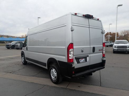 Used 2022 RAM ProMaster 2500 image 6