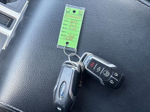 Used 2016 Ford F150 Lariat w/ Equipment Group 502A Luxury image 34