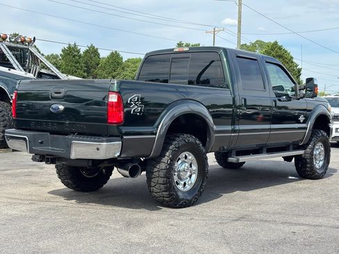 Used 2015 Ford F250 Lariat w/ Chrome Package AWD/4WD image 5