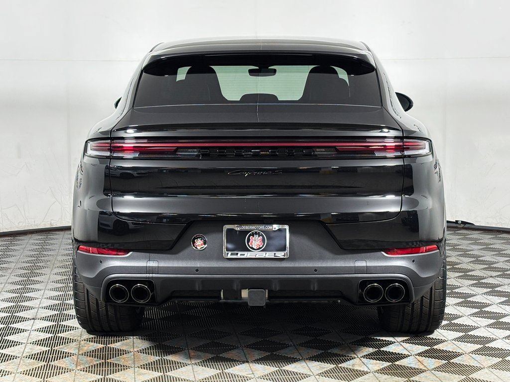 Certified 2026 Porsche Cayenne S AWD/4WD image 6