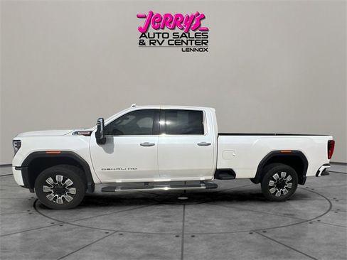 Used 2024 GMC Sierra 2500 Denali w/ Denali Reserve Package image 11