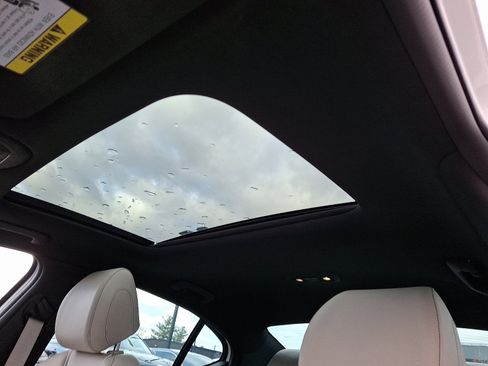 Certified 2023 Genesis G70 2.0T w/ Sport Prestige Package image 21