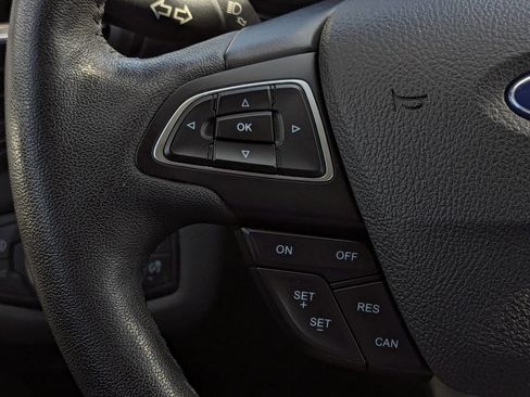 Used 2018 Ford Escape Titanium AWD/4WD image 25
