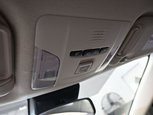 Used 2022 Toyota Corolla LE image 27