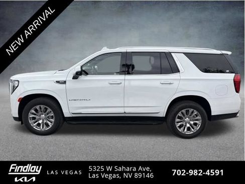 Used 2023 GMC Yukon Denali AWD/4WD image 7