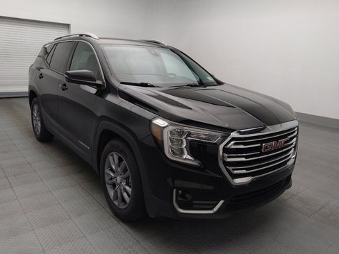 Used 2023 GMC Terrain SLT FWD image 13