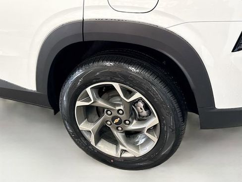 New 2026 Chevrolet Trax LT w/ Driver Confidence Package image 30