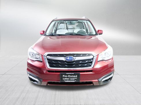 Used 2017 Subaru Forester 2.5i Premium image 2